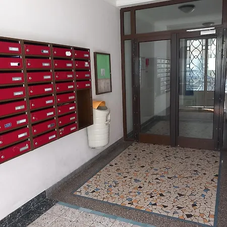 For 2 People, 15th Arrondissement, Convention, Montparnasse Apartman Párizs