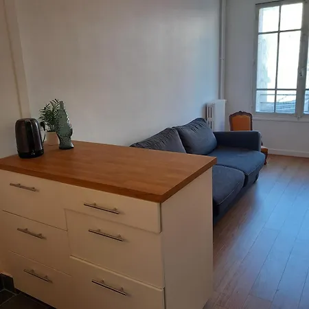 Apartman For 2 People, 15th Arrondissement, Convention, Montparnasse
