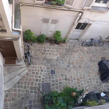 For 2 People, 15th Arrondissement, Convention, Montparnasse Paris